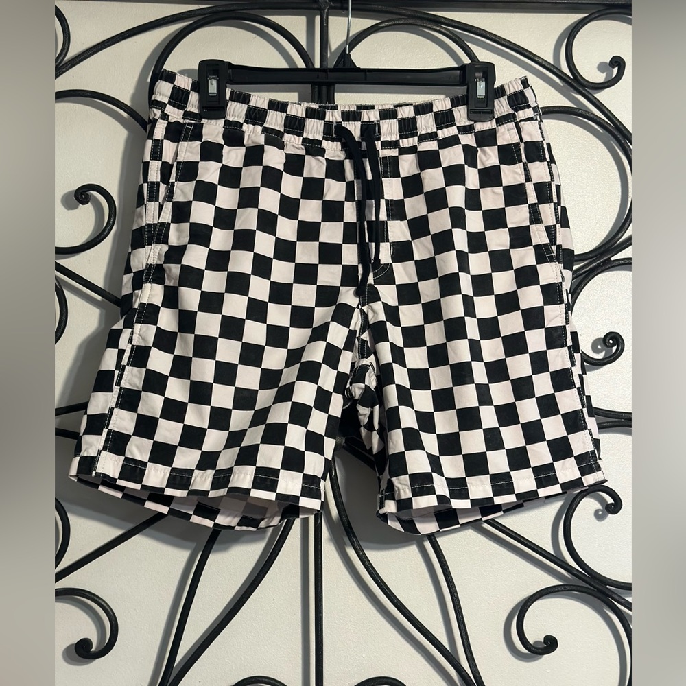 Vans “OFF THE WALL” Since 1966 Checkered Board Shorts. Size Small